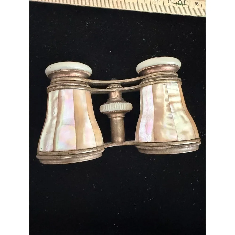 Le Marquise Victorian Mother of Pearl Opera Glasses.